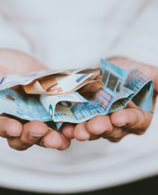 Inwestycje w biznesie – jakie są możliwe źródła finansowania? Inwestycje w biznesie